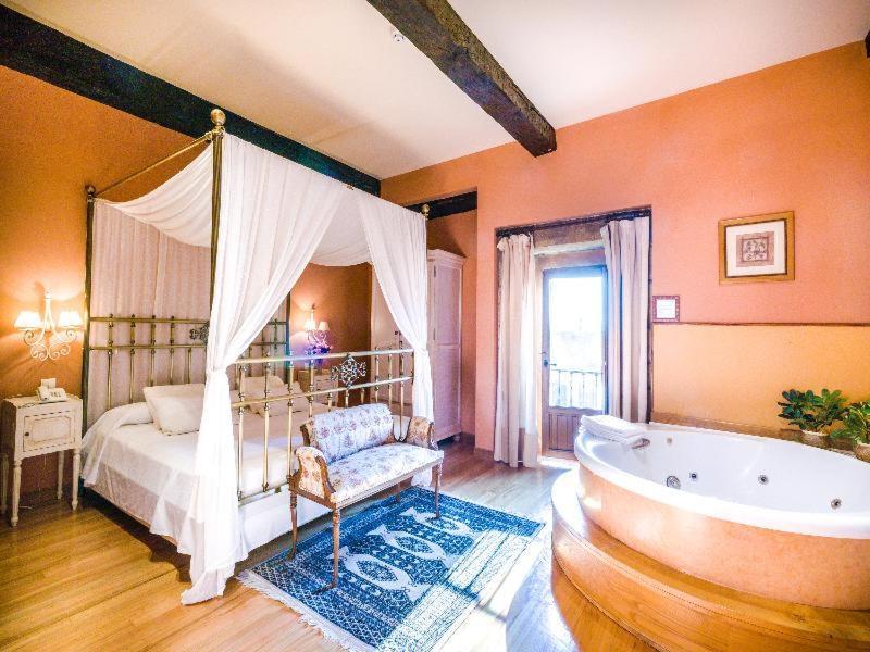 Hotel Palacio Garcia Quijano 로스코랄레스데부엘나 객실 사진