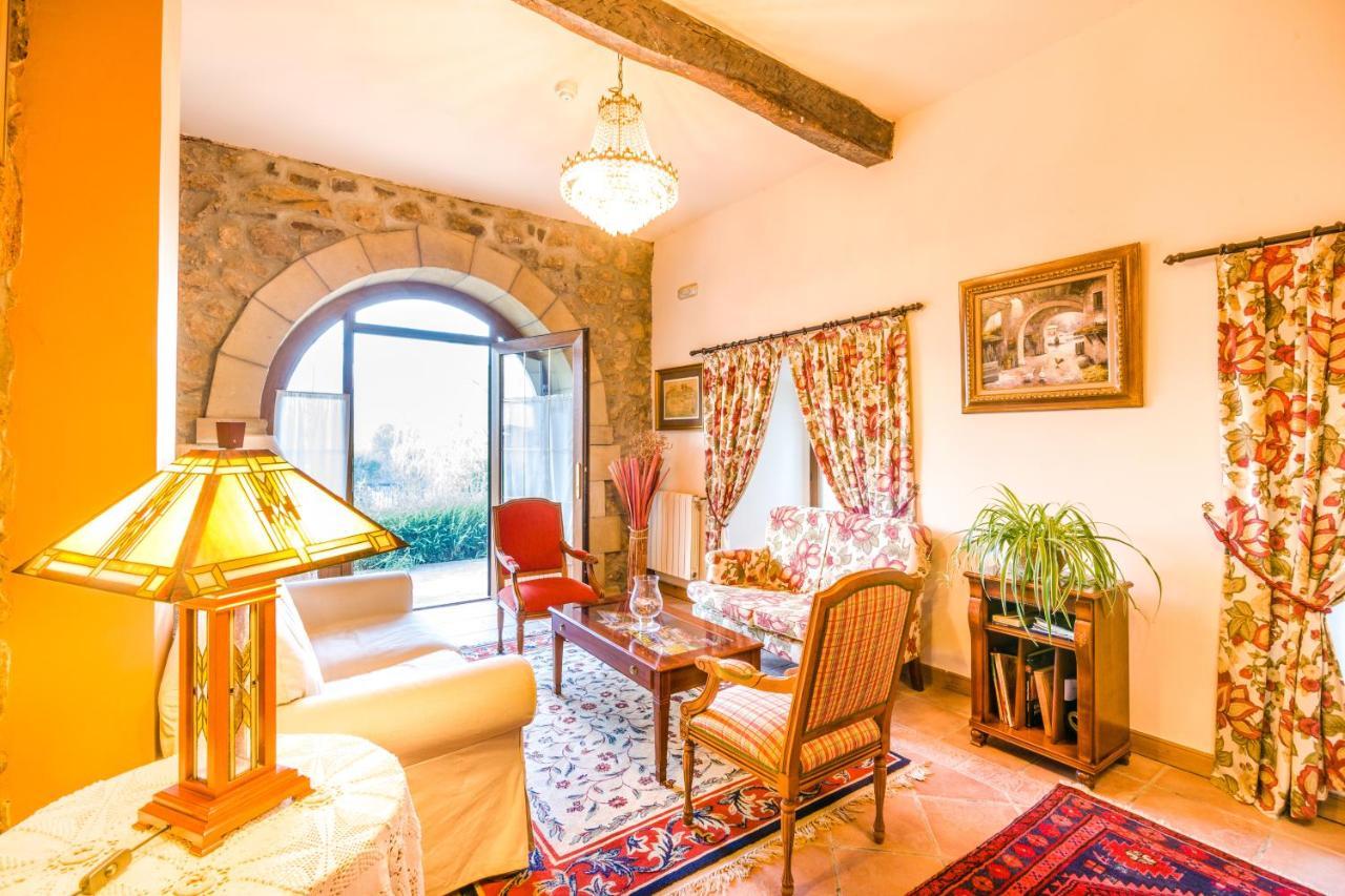 Hotel Palacio Garcia Quijano 로스코랄레스데부엘나 외부 사진