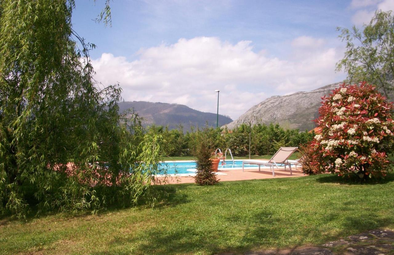 Hotel Palacio Garcia Quijano 로스코랄레스데부엘나 외부 사진