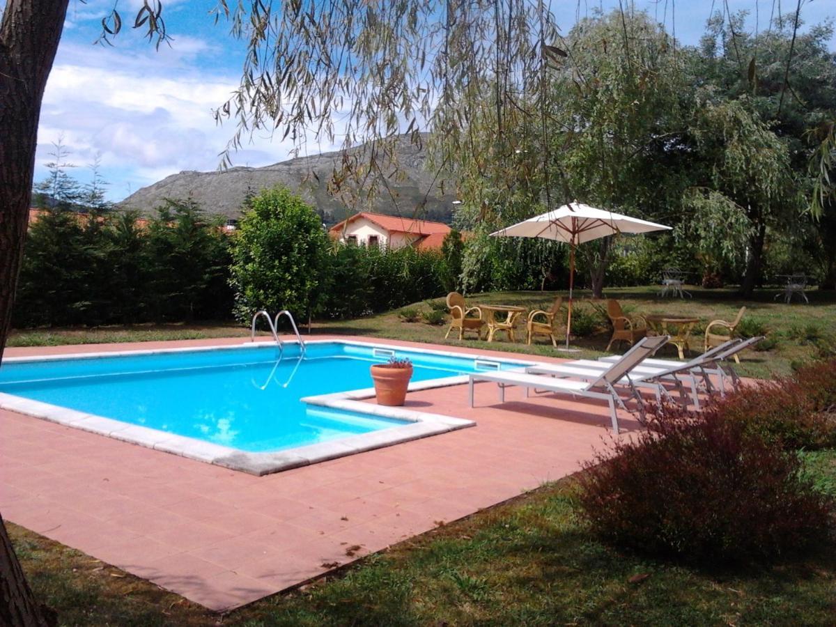 Hotel Palacio Garcia Quijano 로스코랄레스데부엘나 외부 사진