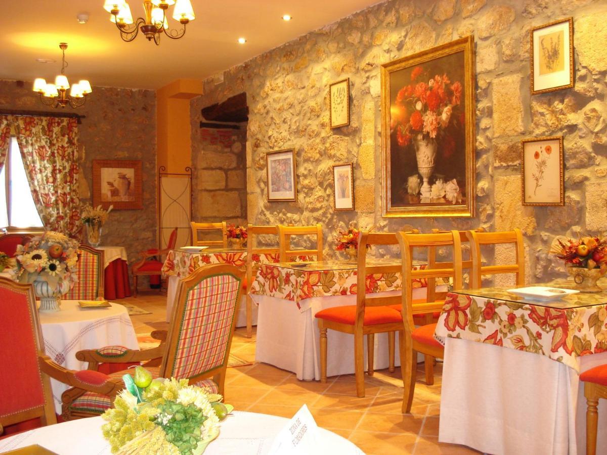 Hotel Palacio Garcia Quijano 로스코랄레스데부엘나 외부 사진