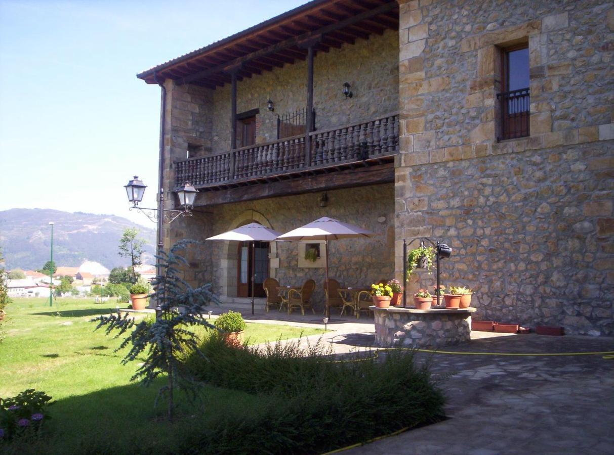 Hotel Palacio Garcia Quijano 로스코랄레스데부엘나 외부 사진