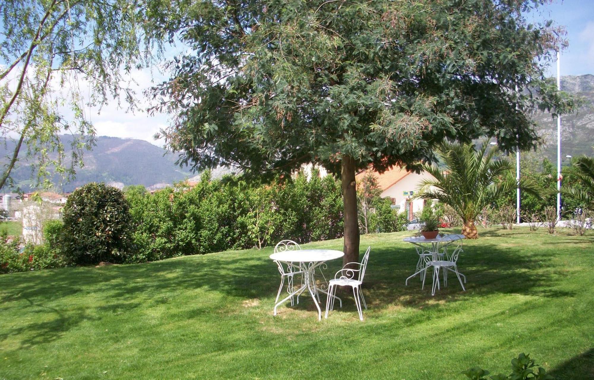 Hotel Palacio Garcia Quijano 로스코랄레스데부엘나 외부 사진